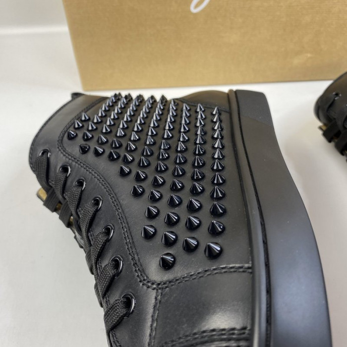 Ch**an loubout1n customize shoes