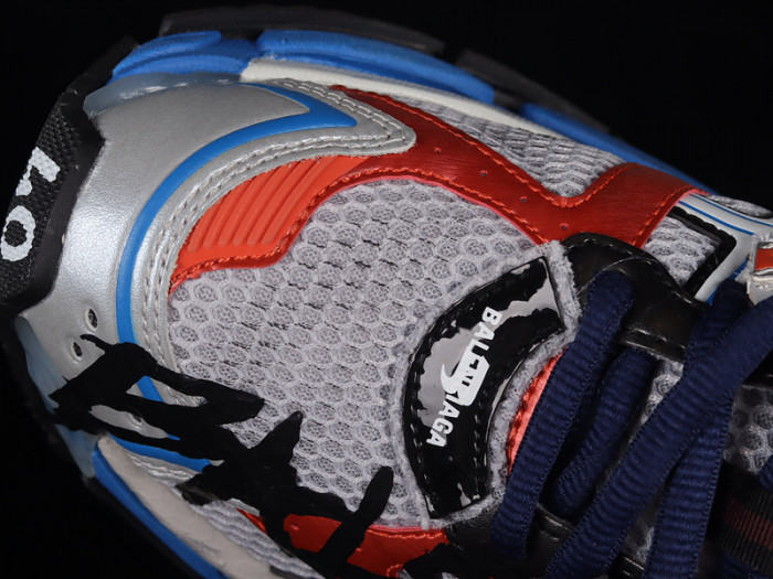blcg runner sneaker