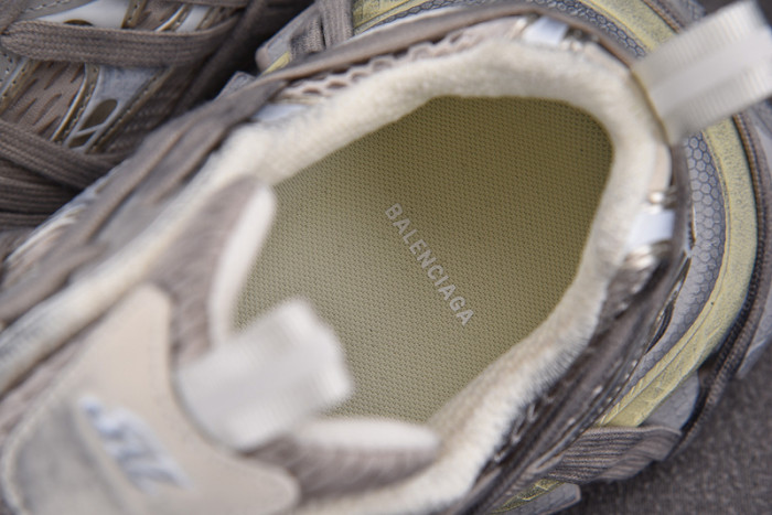 blc* 3xl sneaker