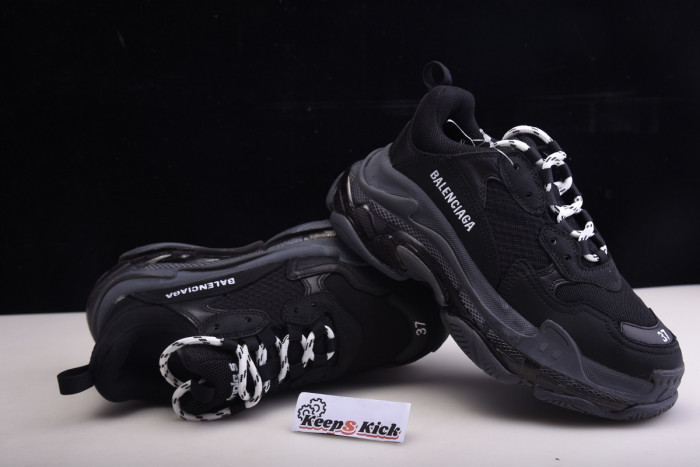 blc* triple s trainer